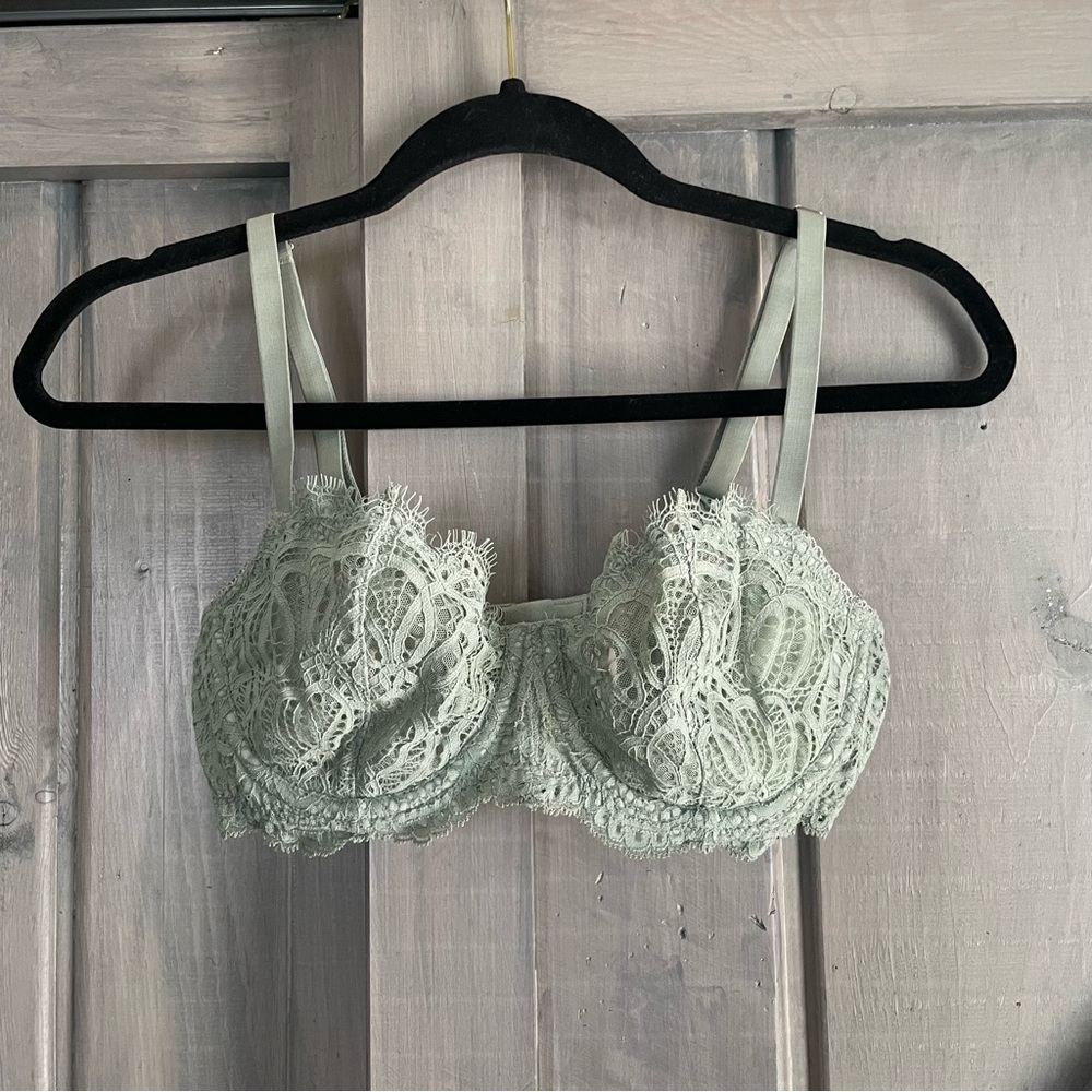 Victoria Secret Dream‎ Angels Sage Lace Push up without padding sexy lace 34D